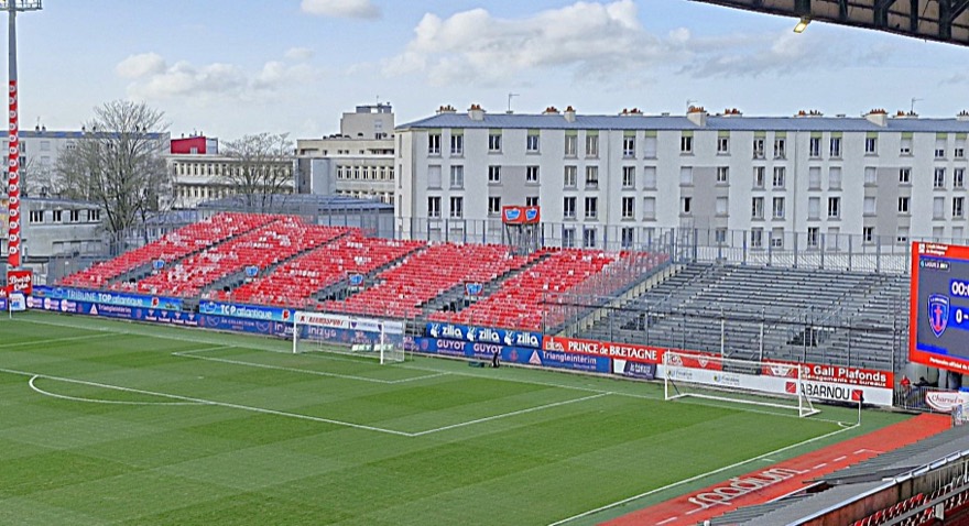 Tribune Plein Ciel du Stade Francis-Le Blé.