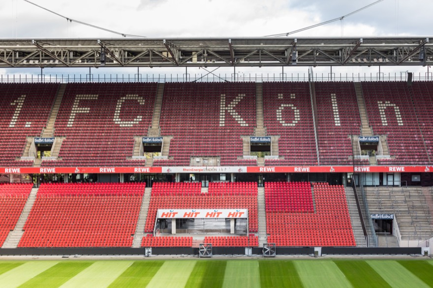 Nordkurve im RheinEnergieStadion, Köln
