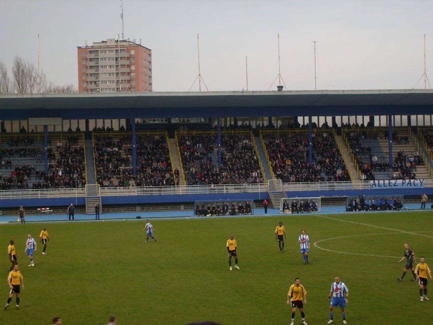 Marcel Tribut Stadium (Dunkerque)
