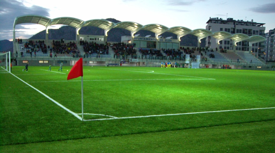Descanso en un partido del CD Eldense en el Nuevo Pepico Amat