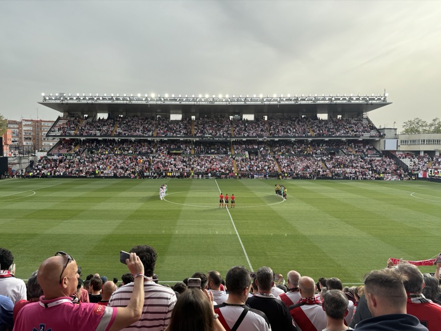 Kick-off of the UEFA Conference League match between Rayo Vallecano and AEK Athens at Vallecas Stadium on April 9, 2026