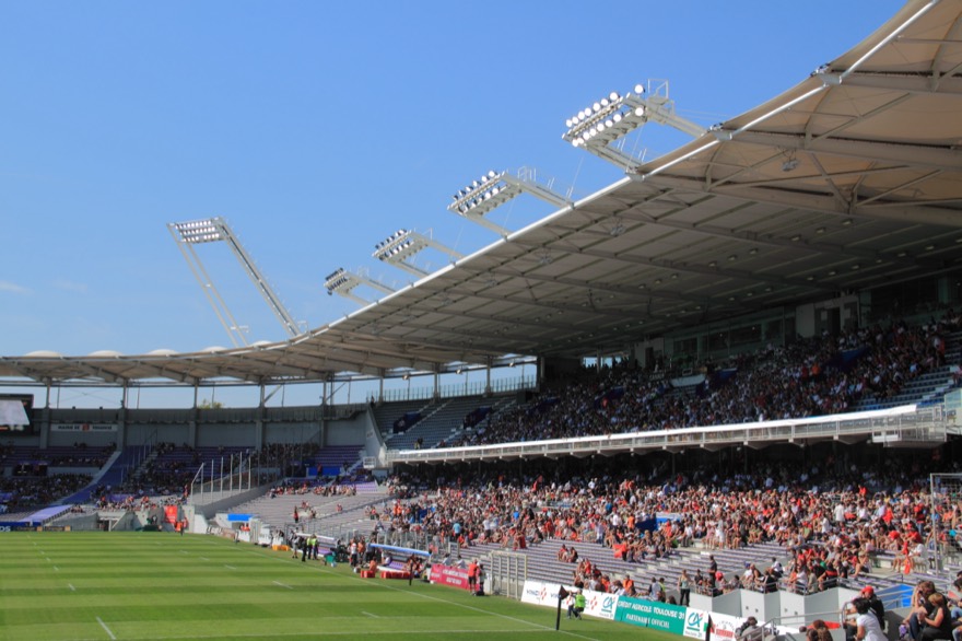 Vue large du Stadium avant le coup d'envoi du match de top 14 Stade toulousain / Racing Métro 92 du 10 septembre 2011.