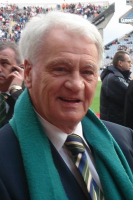 Bobby Robson at the Republic of Ireland versus Slovakia match, Croke Park, Dublin. Cropped by User:Budgiekiller.