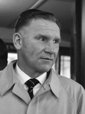 Aankomst elftal Tottenham Hotspur op Zestienhoven. Manager Bill Nicholson 
31 oktober 1961