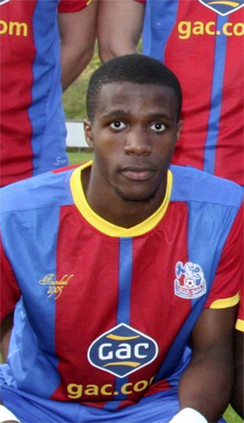 Wilfried Zaha com a camisa do Crystal Palace, em 2012.